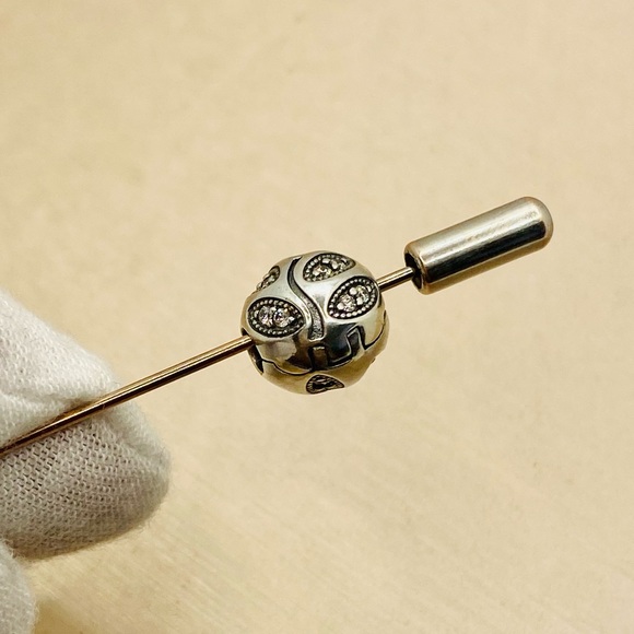 EUC Pandora 791416CZ Sterling Silver Sparkling Leaves Clip Charm w/ Clear CZ’s - Picture 4 of 12